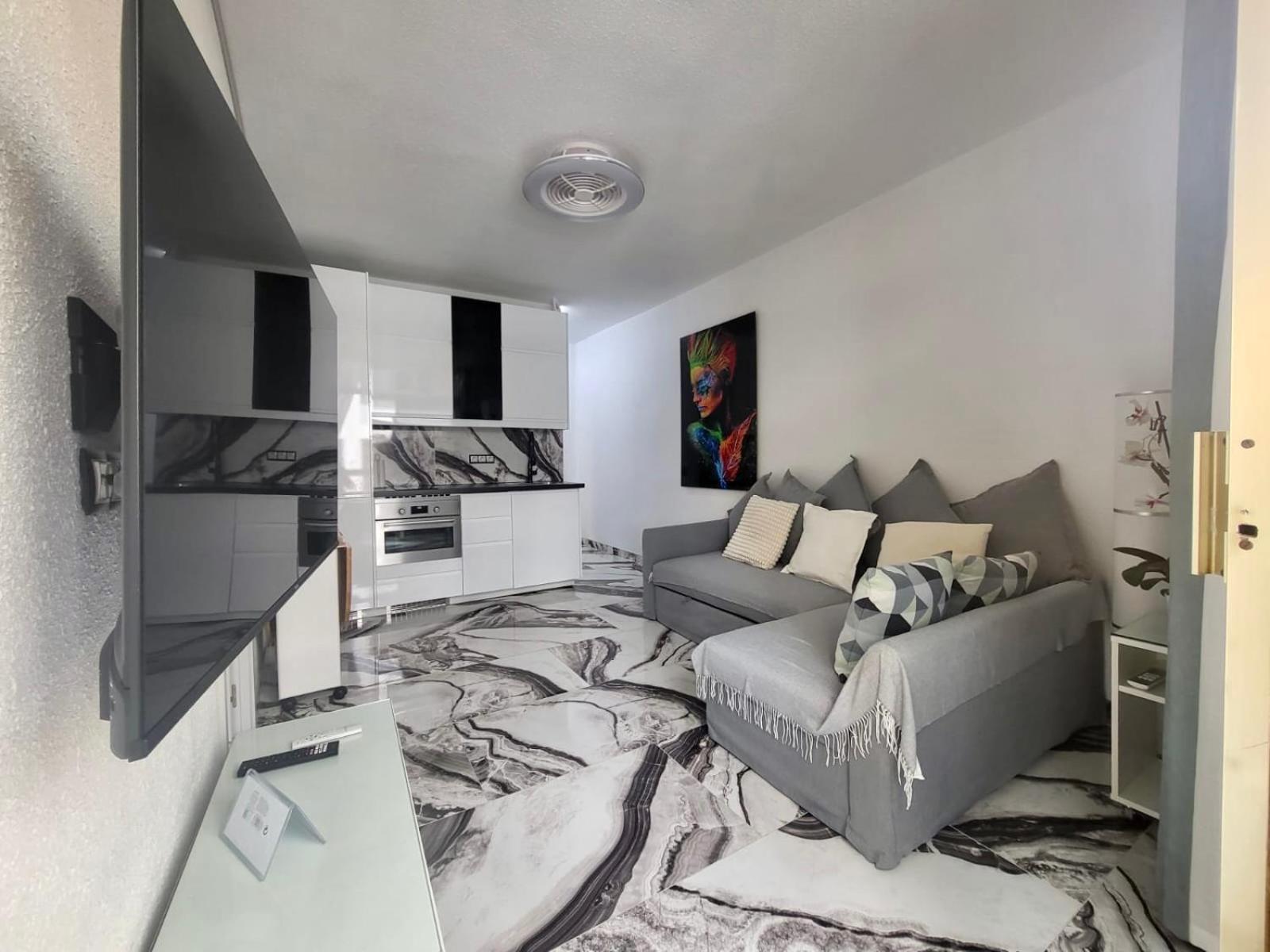 2 Bedrooms Flat + Balcony + Parking At Las Canteras Beach Лас Палмас де Гран Канария Екстериор снимка